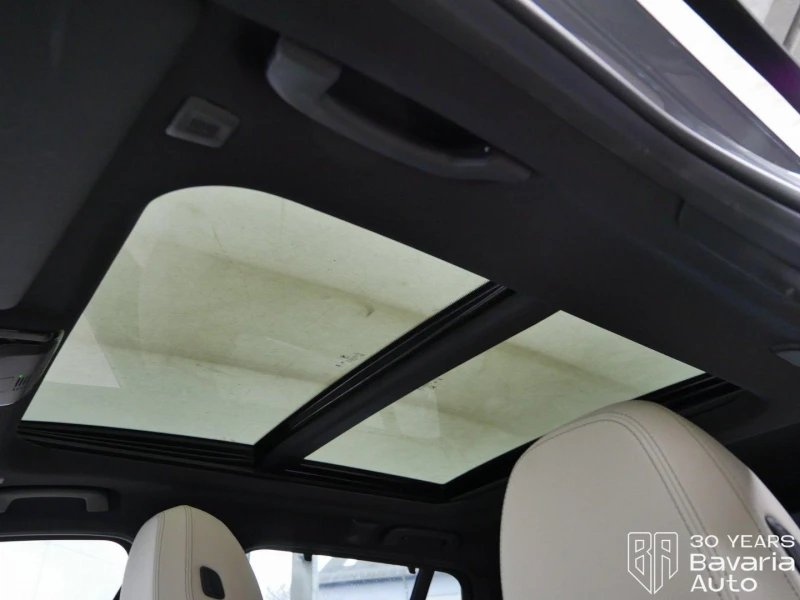 BMW 330 e Touring M Sport Paket Sportautomatic, снимка 9 - Автомобили и джипове - 52669548