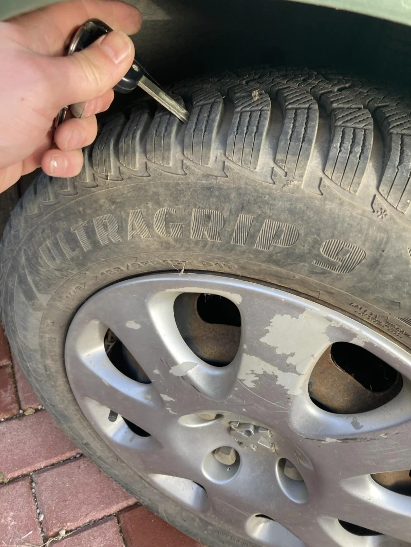 Peugeot 307, снимка 6 - Автомобили и джипове - 52903342