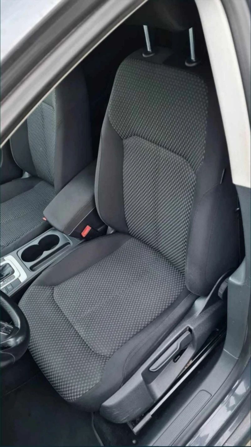 VW Passat, снимка 7 - Автомобили и джипове - 53221232