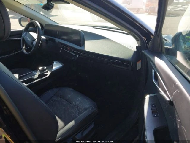 Kia EV6 LIGHT LONG RANGE - изображение 9