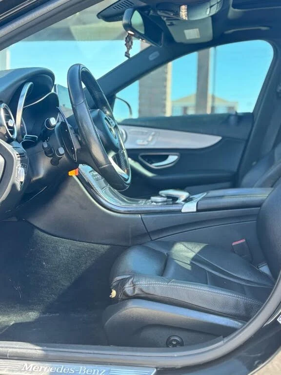 Mercedes-Benz C 400 4MATIC* BURMESTER* ПАНОРАМА* ПОДГРЕВ* КАМЕРА, снимка 7 - Автомобили и джипове - 52801460