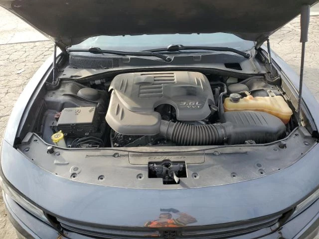 Dodge Charger 3.6L 6 Rear-wheel drive, снимка 4 - Автомобили и джипове - 52937301