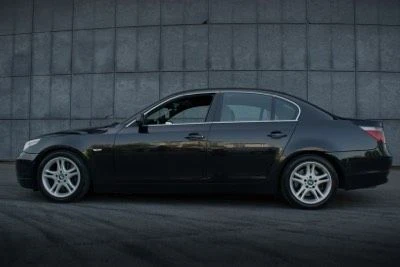 BMW 530, снимка 6 - Автомобили и джипове - 56377377