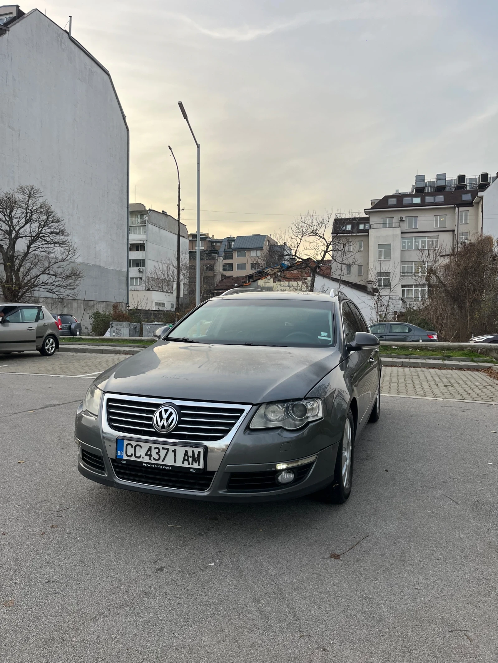 VW Passat 2.0 TDI DSG УНИКАТ!, снимка 1