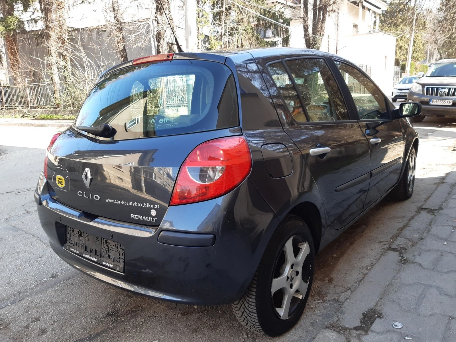 Renault Clio 1.6.I AVTOMAT - изображение 4