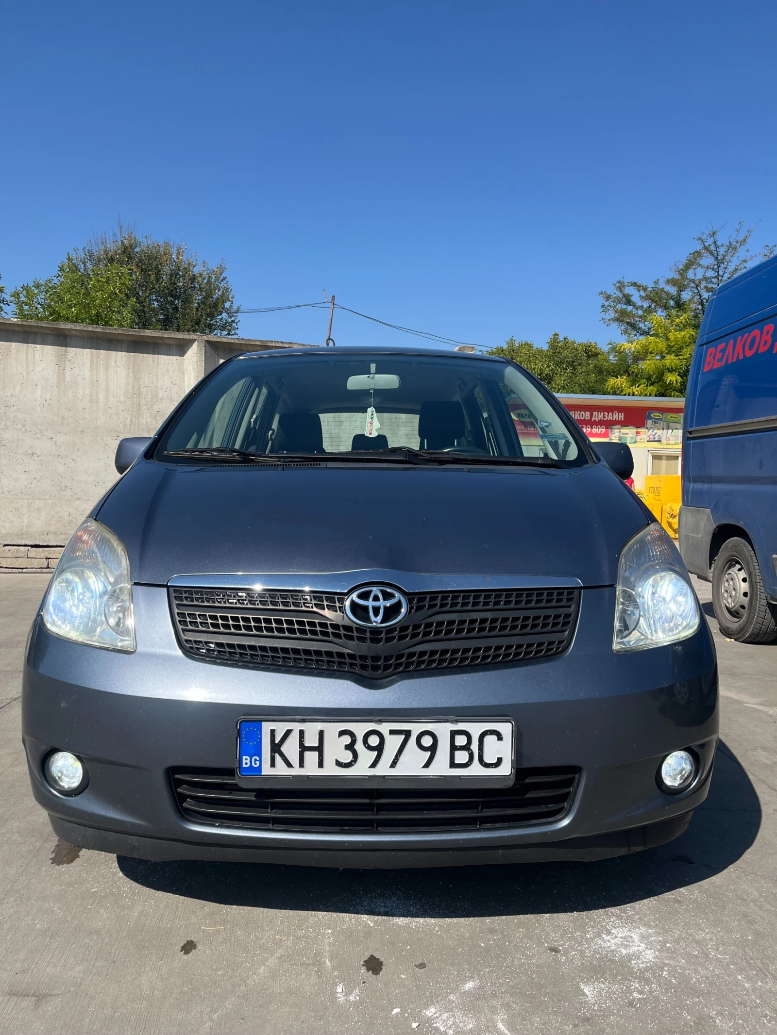 Toyota Corolla verso  - изображение 2