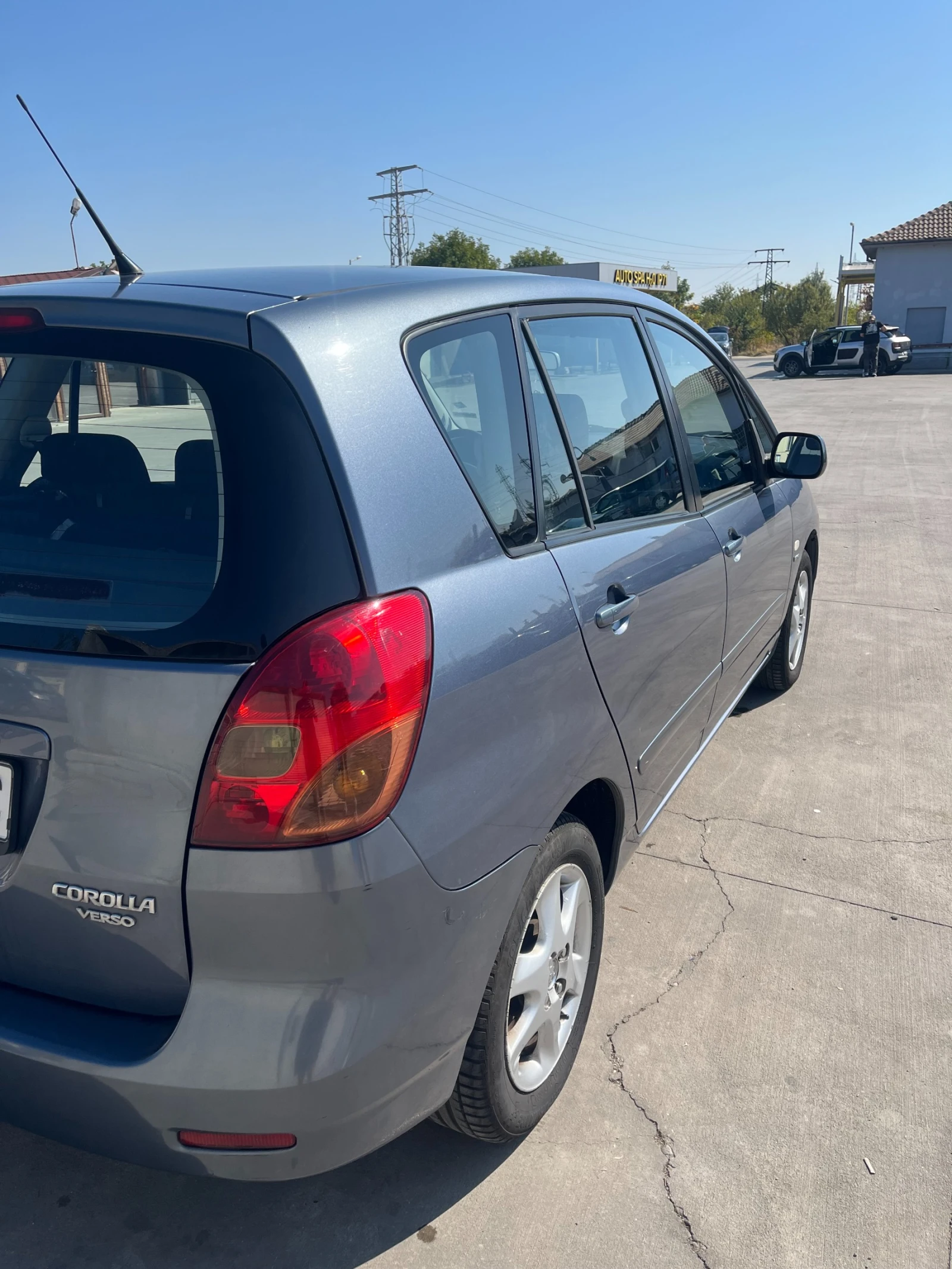Toyota Corolla verso  - изображение 7