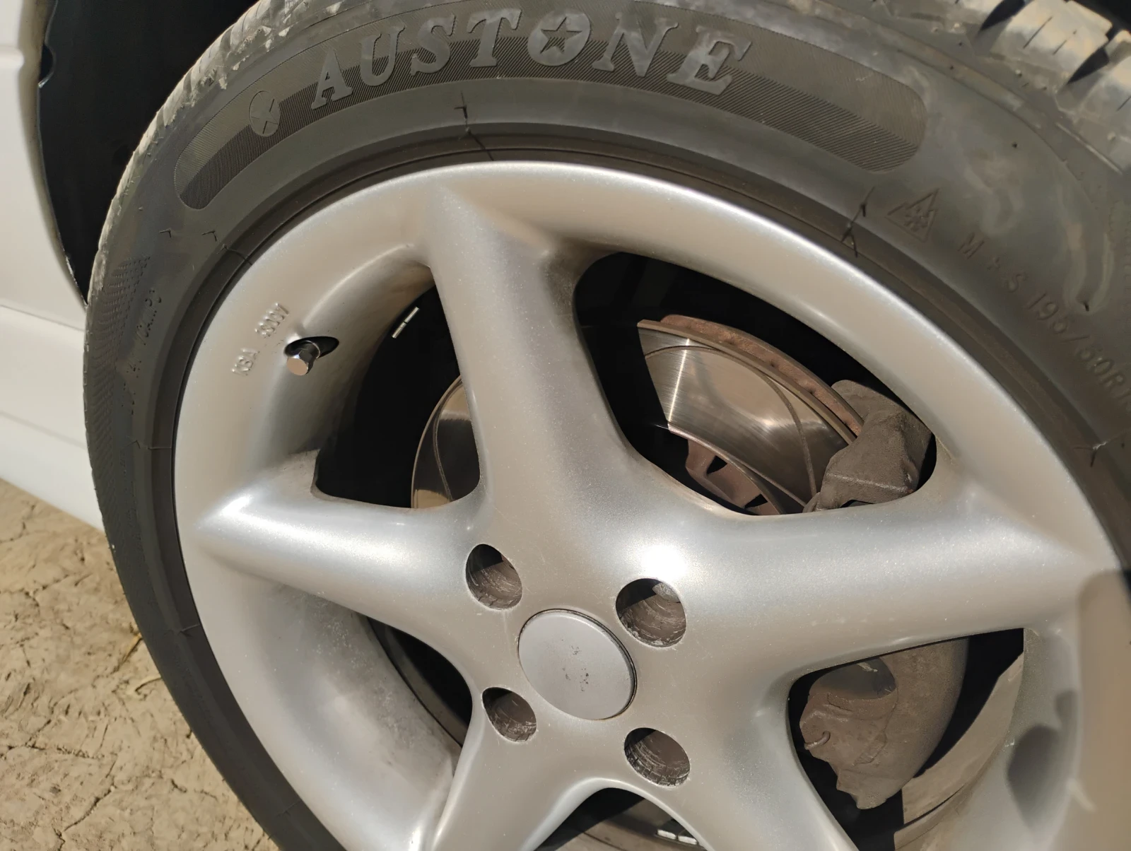 Opel Astra GSI - изображение 6