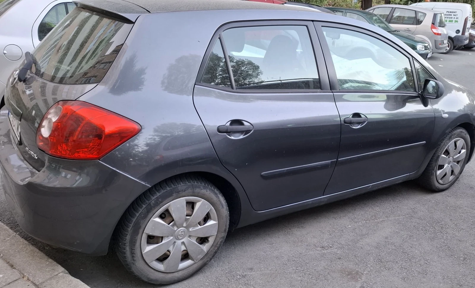 Toyota Auris  - изображение 3
