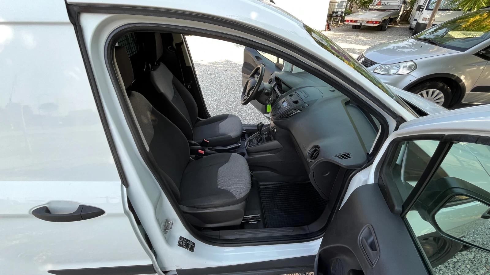 Ford Courier 1, 0 101кс - изображение 10