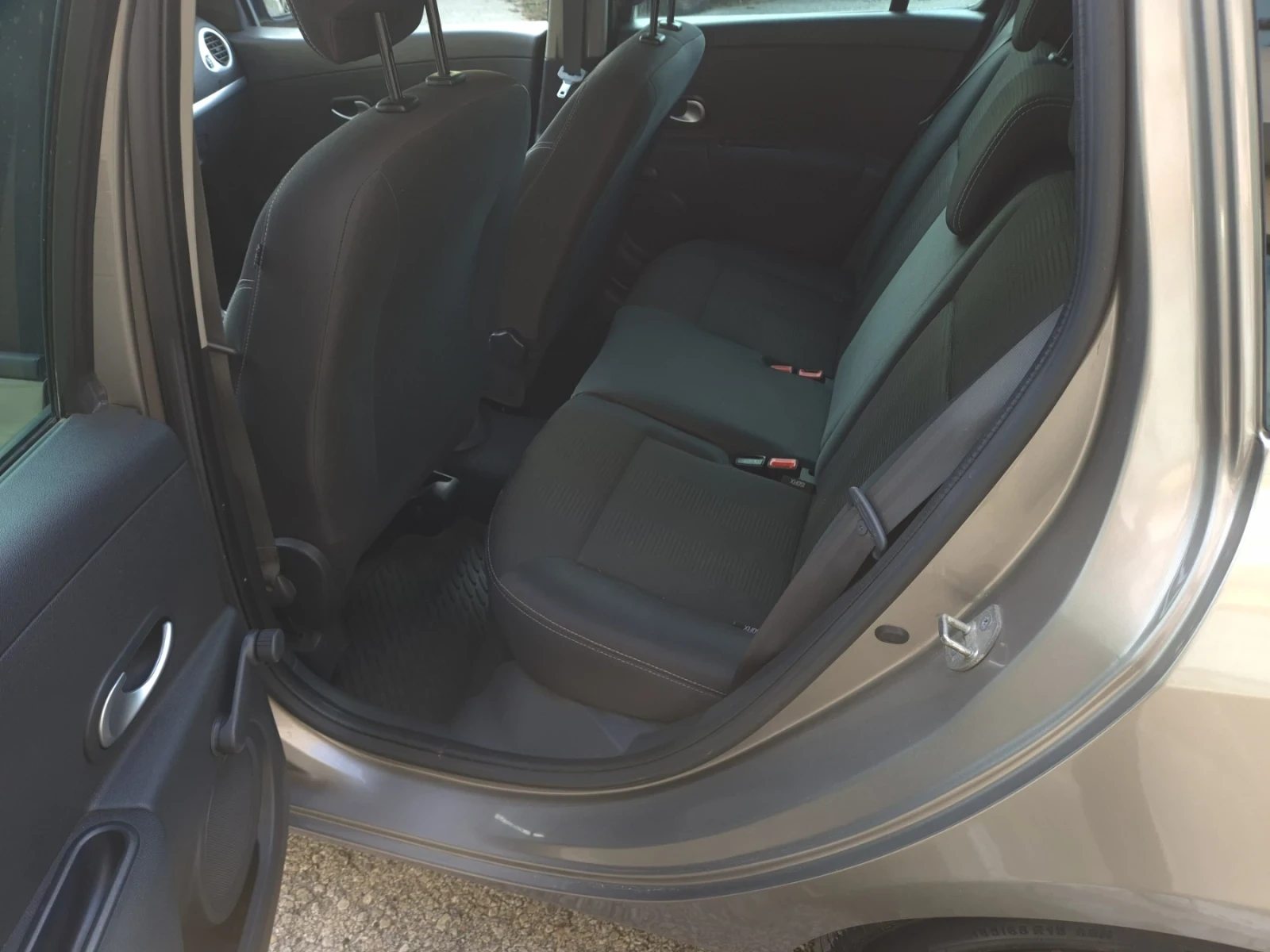 Renault Clio  - изображение 9