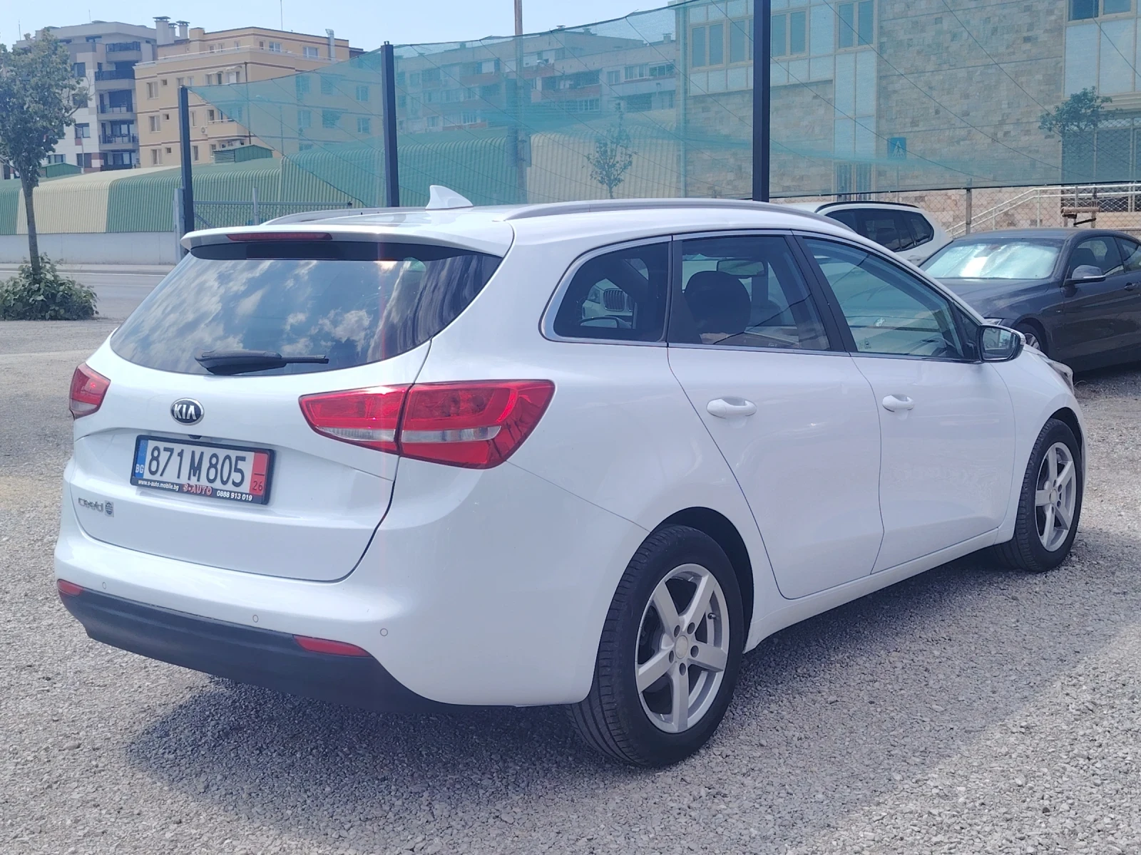 Kia Ceed 1.6 GDI Автоматик! 159000км.Swiss, снимка 4 - Автомобили и джипове - 55633417