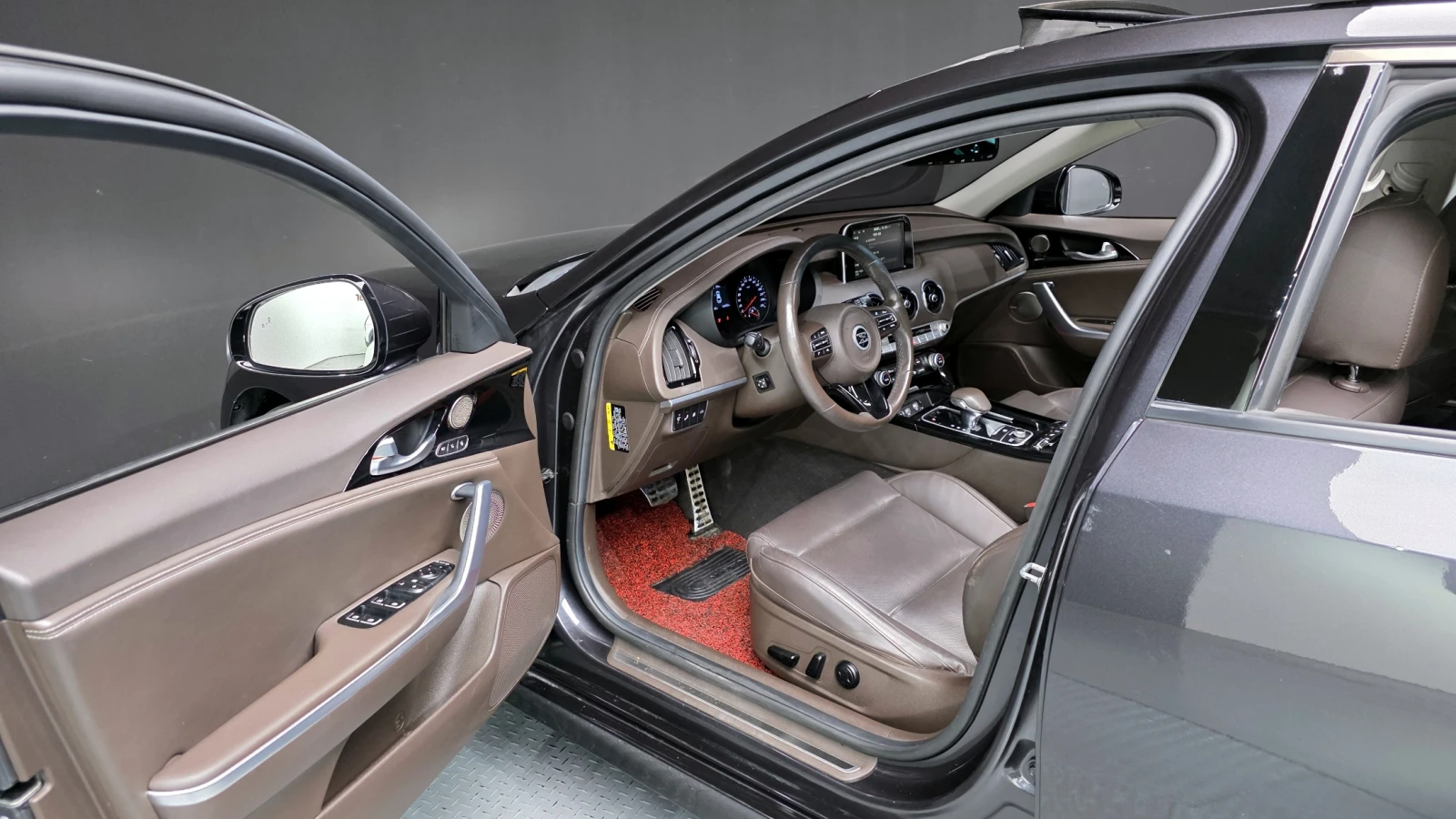 Kia Stinger 2.0T AWD PLATINUM | Mobile.bg   6