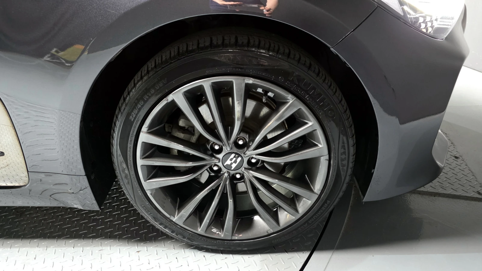 Kia Stinger 2.0T AWD PLATINUM | Mobile.bg   4