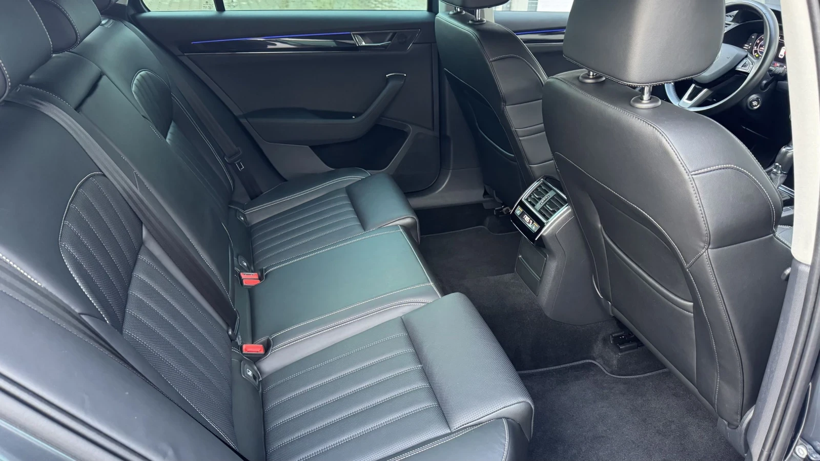 Skoda Superb Digital* L&K* Germany* �����  | Mobile.bg � ����������� 16