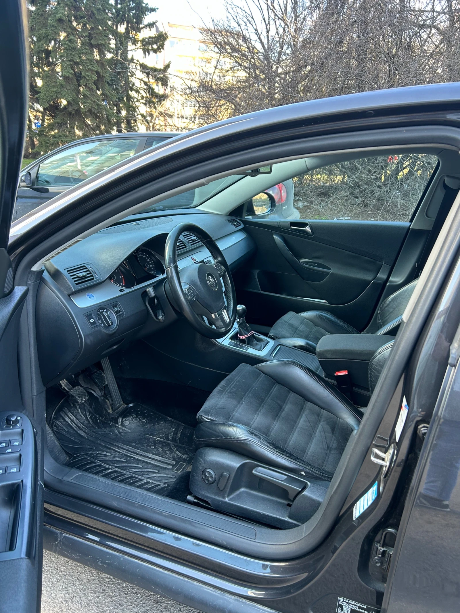 VW Passat 1.8 TSI, снимка 7 - Автомобили и джипове - 53751207