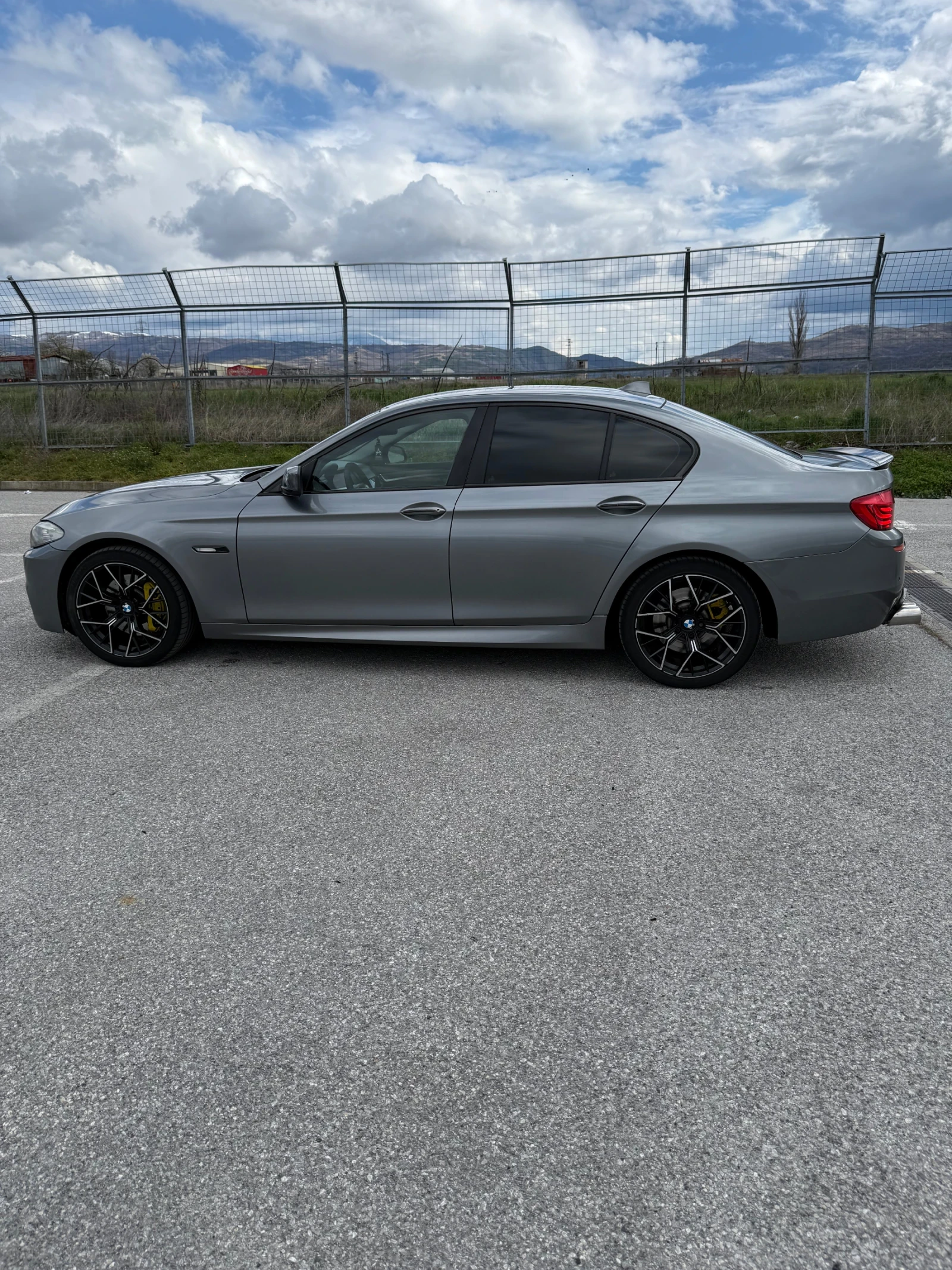 BMW 530 BMW 530d Xdrive 258hp, снимка 3 - Автомобили и джипове - 54010397