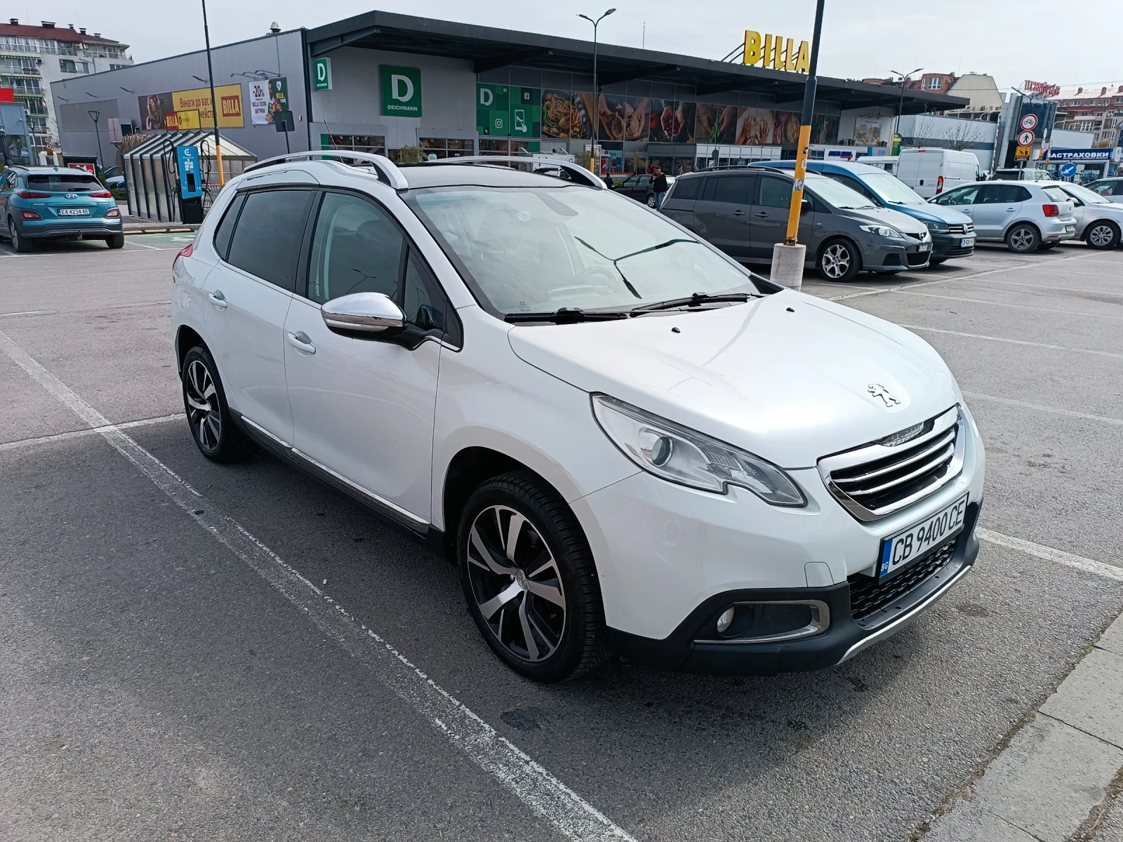 Peugeot 2008, снимка 3 - Автомобили и джипове - 54180279