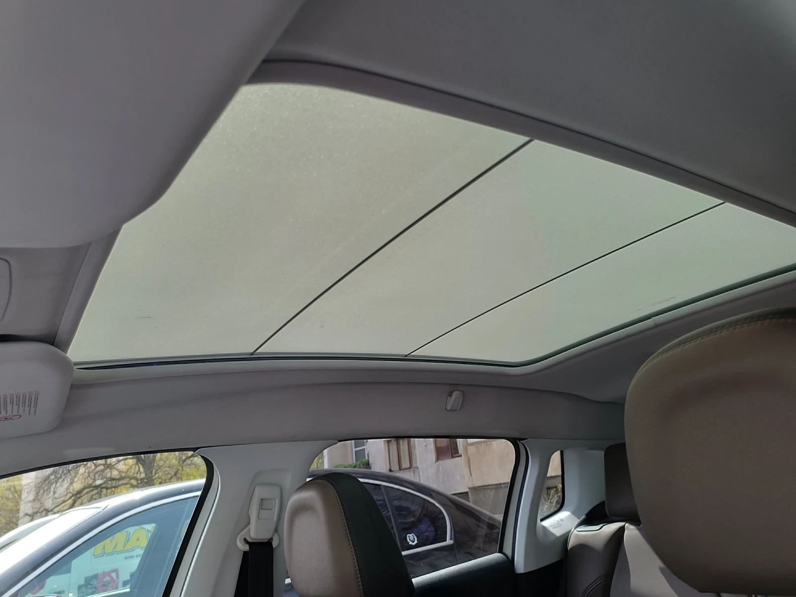 Peugeot 2008, снимка 14 - Автомобили и джипове - 54180279