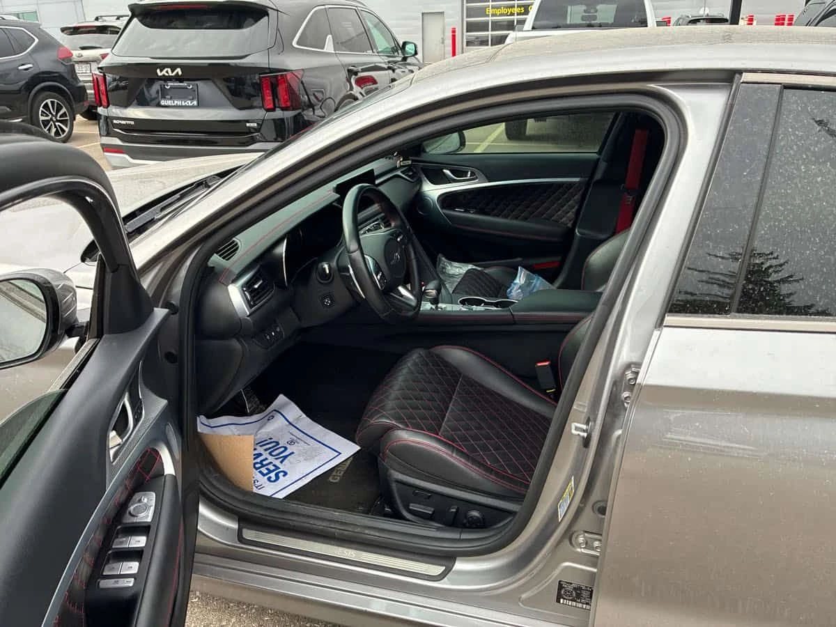 Genesis G70 * 3.3T Sport * ��������� * 360 * NAVI | Mobile.bg � ����������� 15