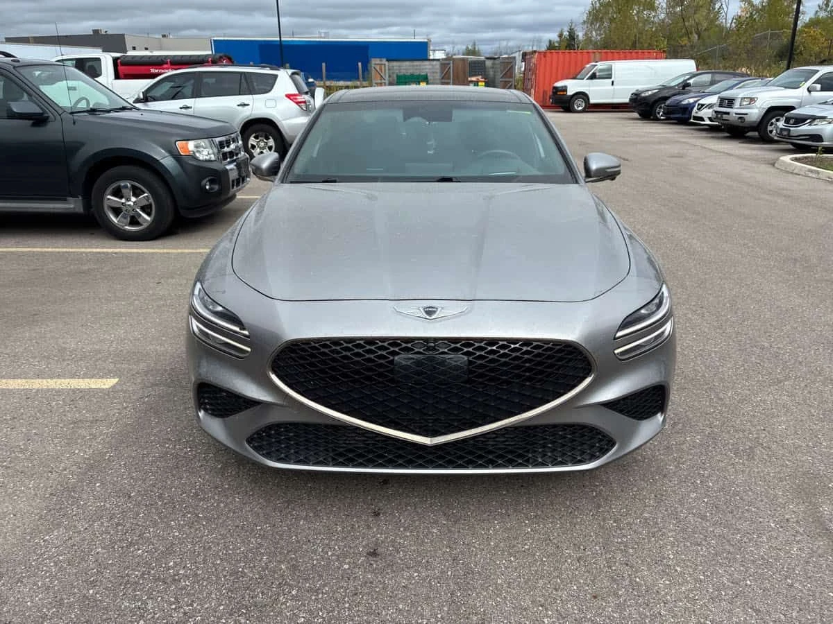 Genesis G70 * 3.3T Sport * ��������� * 360 * NAVI | Mobile.bg � ����������� 6