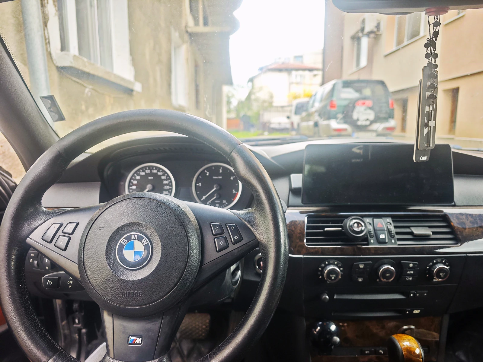 BMW 535, снимка 6 - Автомобили и джипове - 54387415
