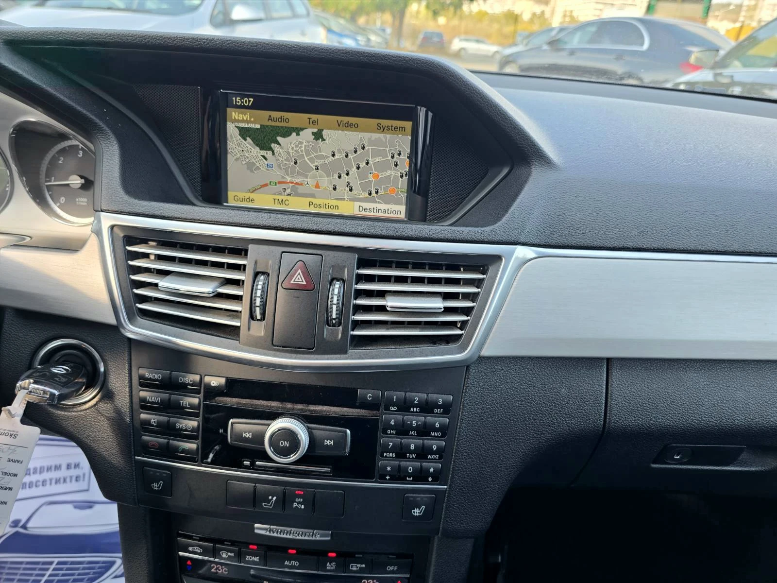 Mercedes-Benz E 250 УНИКАТ/AVANTGARDE/LED, снимка 8 - Автомобили и джипове - 54666922