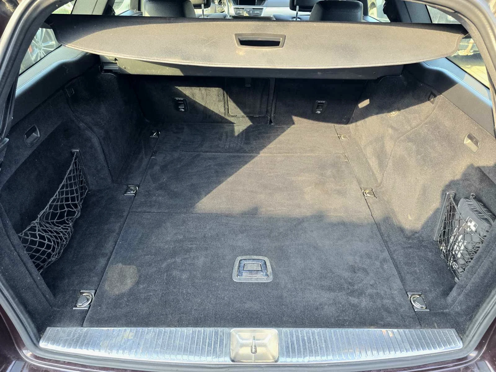 Mercedes-Benz E 250 УНИКАТ/AVANTGARDE/LED, снимка 15 - Автомобили и джипове - 54666922