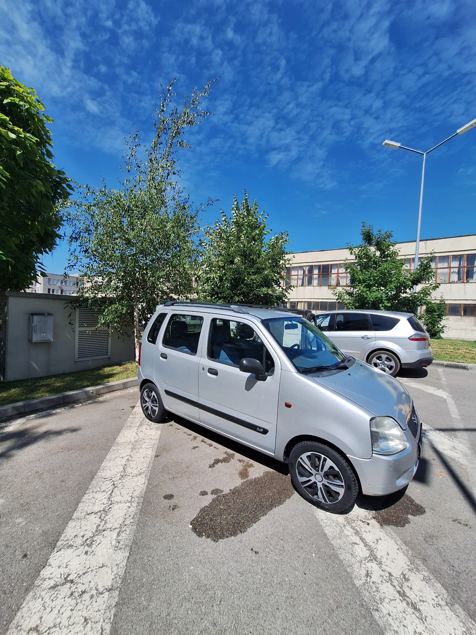 Suzuki Wagon r 1.3 i, снимка 2 - Автомобили и джипове - 55318036