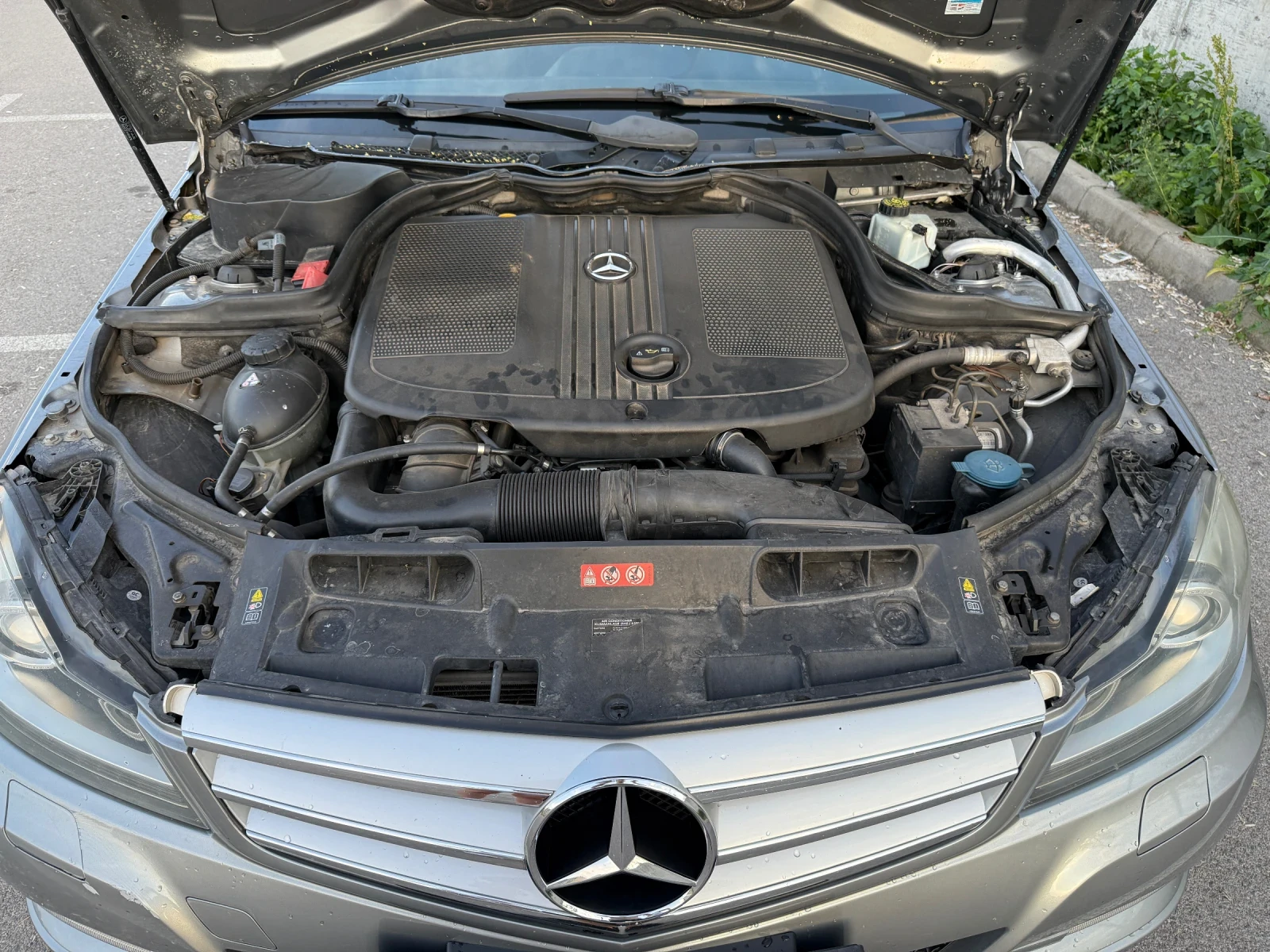 Mercedes-Benz C 200, снимка 15 - Автомобили и джипове - 55682685
