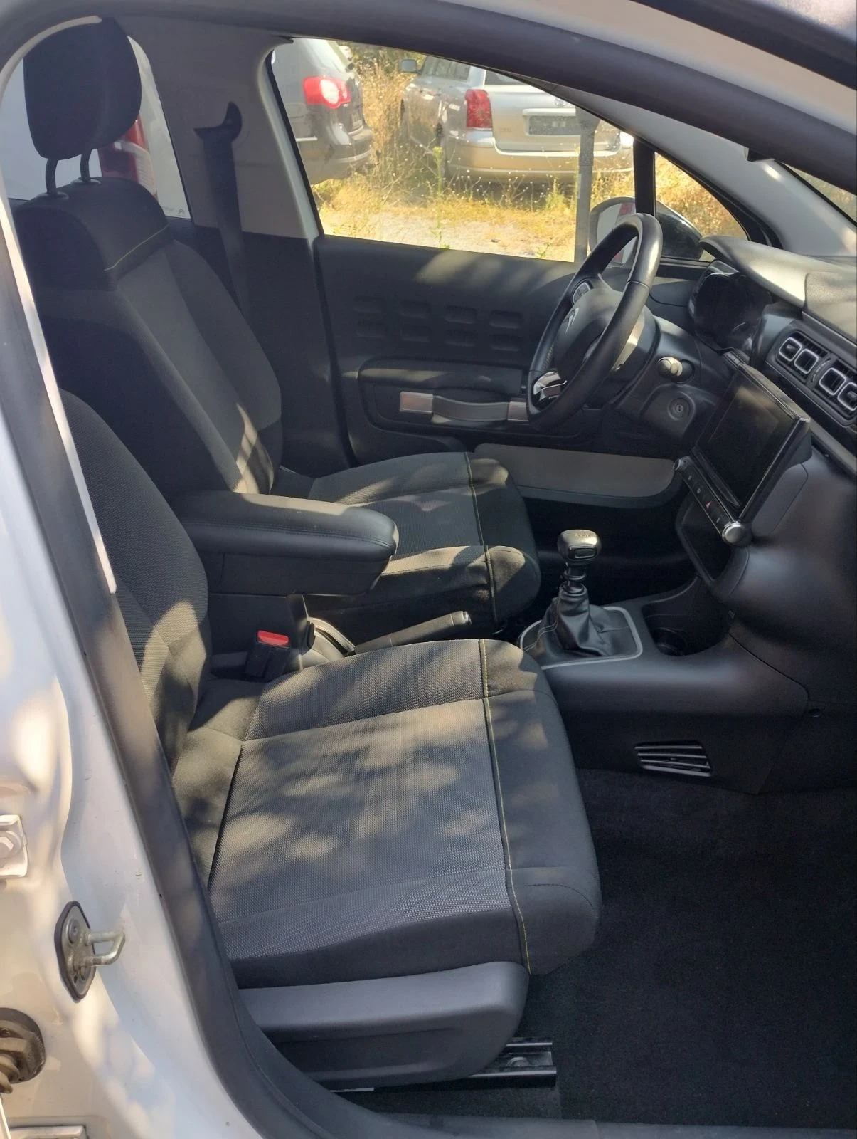 Citroen C3 1.2 PURE TECH EVRO 6 , снимка 14 - Автомобили и джипове - 55702944