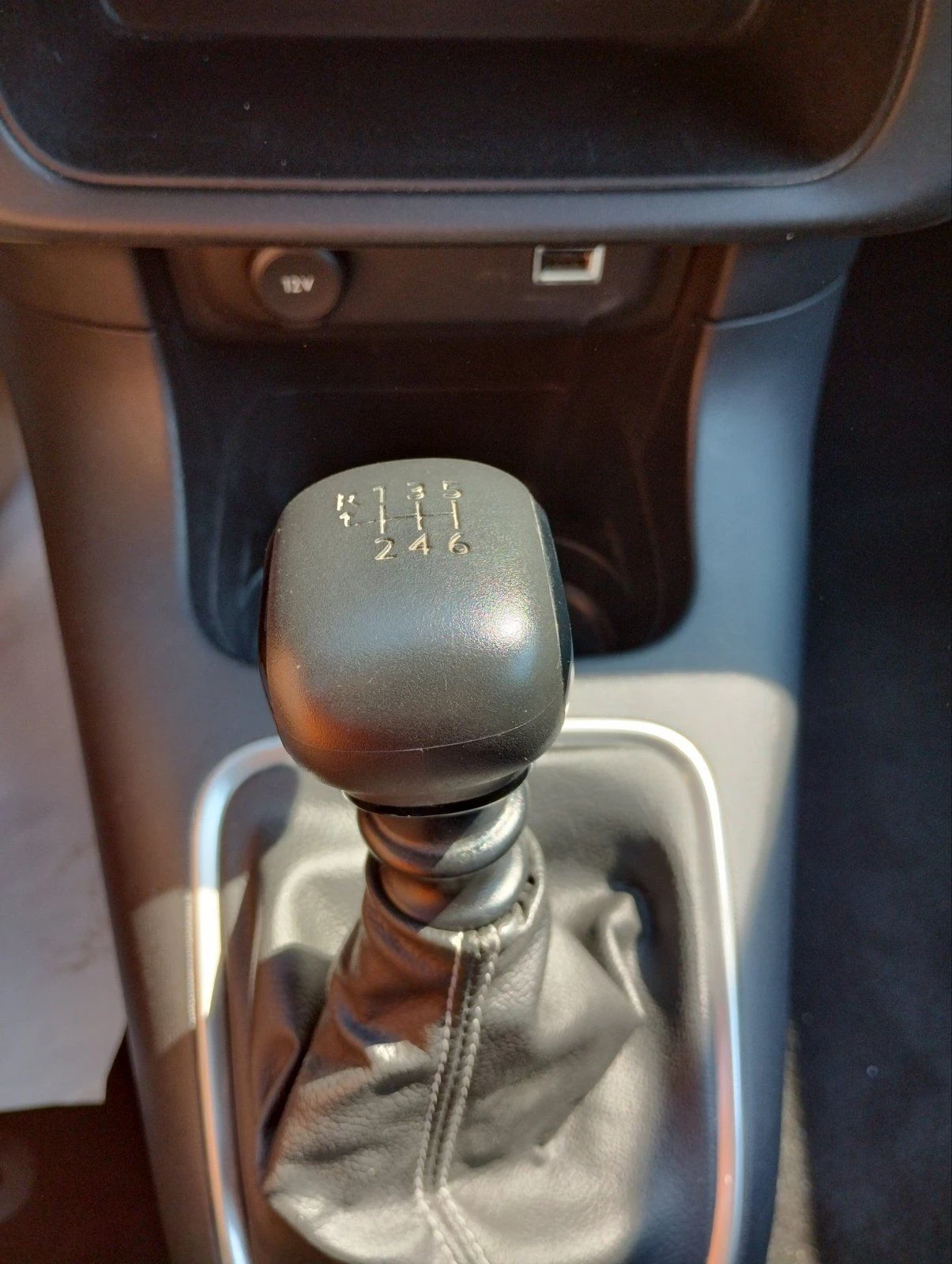 Citroen C3 1.2 PURE TECH EVRO 6 , снимка 11 - Автомобили и джипове - 55702944