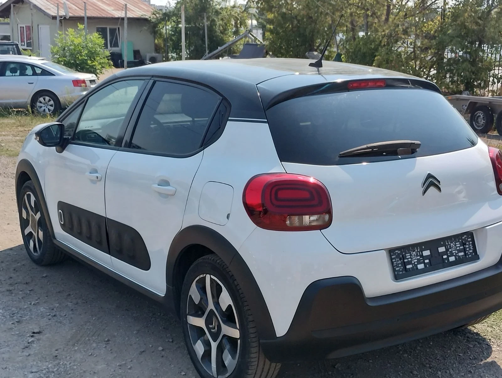 Citroen C3 1.2 PURE TECH EVRO 6 , снимка 7 - Автомобили и джипове - 55702944
