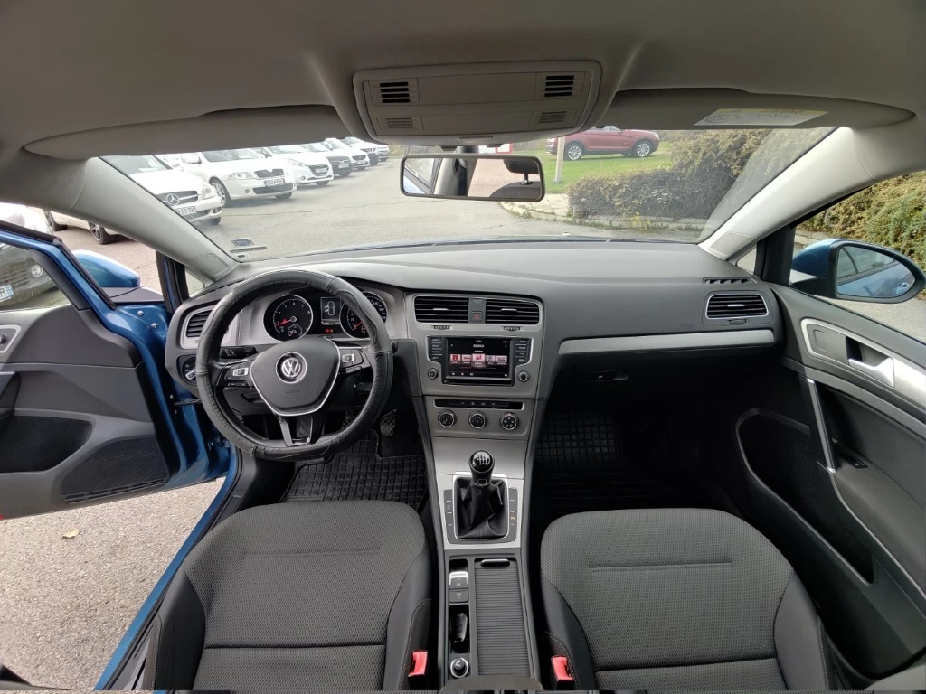 VW Golf 1.4i 16V NPG, снимка 5 - Автомобили и джипове - 55873931