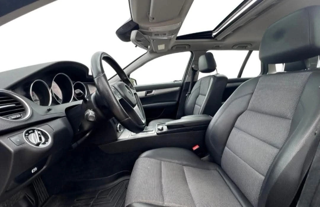 Mercedes-Benz C 220 Нави Камера Люк 8 бр Алуминиеви джанти Avantgarde , снимка 6 - Автомобили и джипове - 55932071