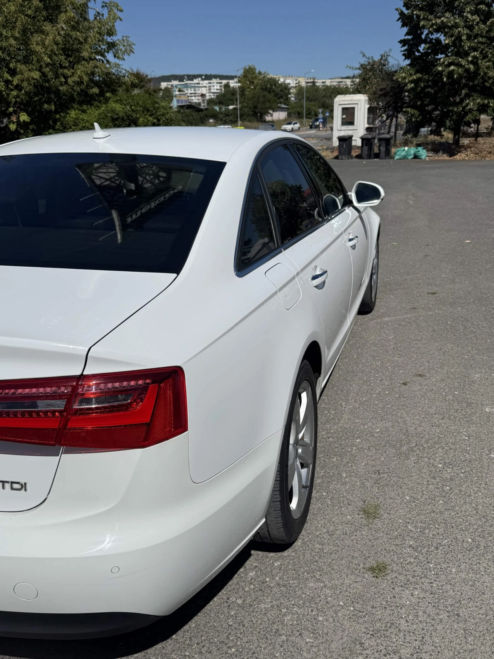 Audi A6 2.0 TDI, снимка 6 - Автомобили и джипове - 55959904