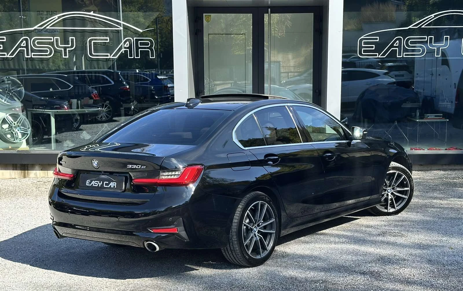 BMW 330 xDrive 30E / CAMERA 360 , снимка 3 - Автомобили и джипове - 56461838