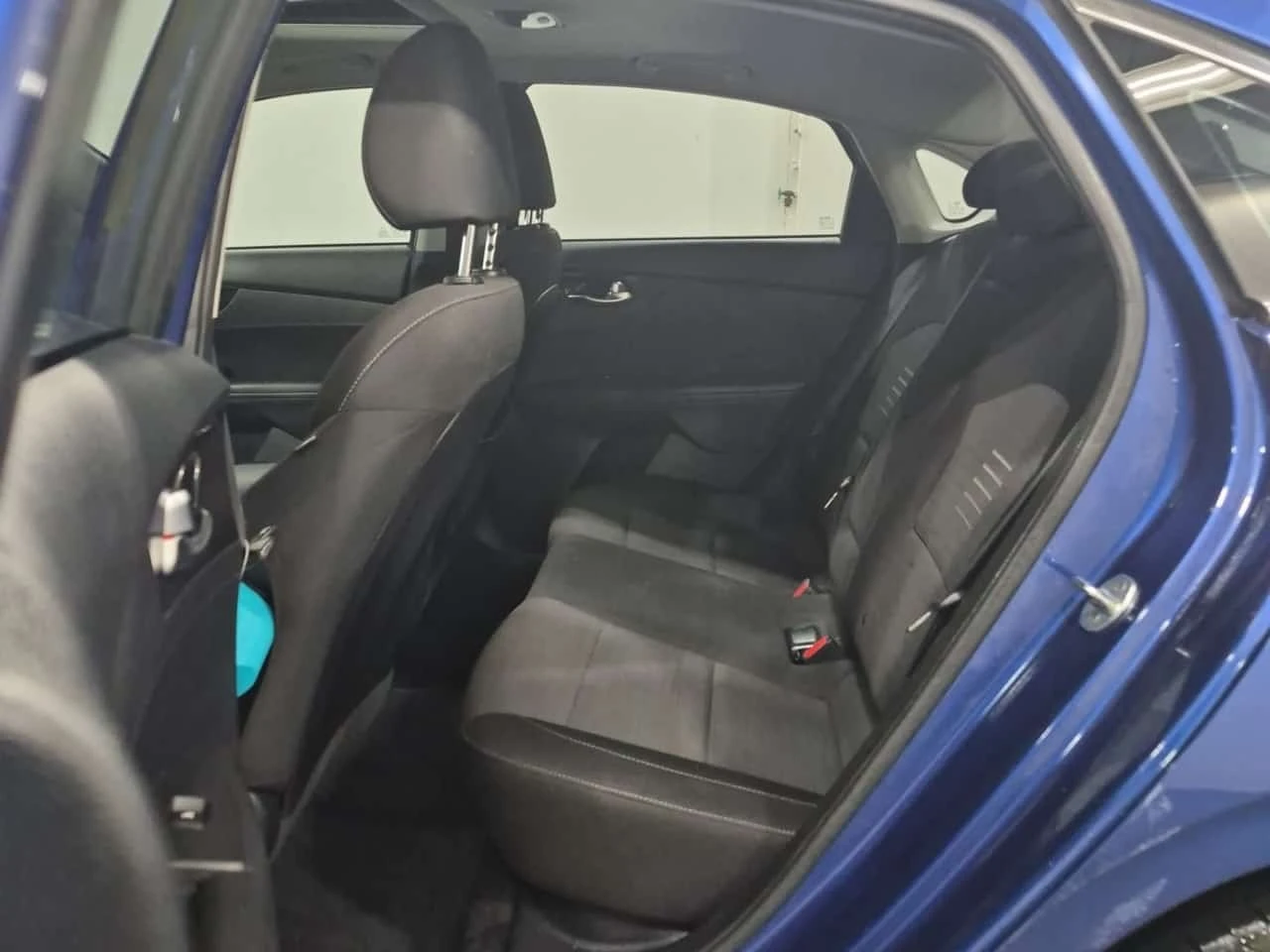 Kia Forte  Ivt Ex * CARFAX * ����������� | Mobile.bg � ����������� 11