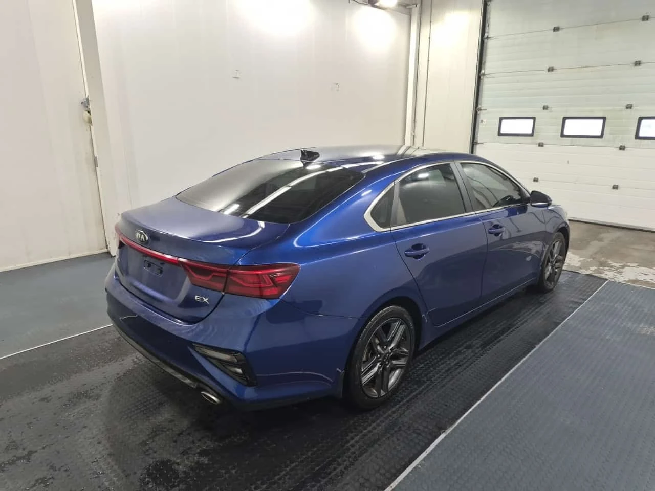 Kia Forte  Ivt Ex * CARFAX * ����������� | Mobile.bg � ����������� 2