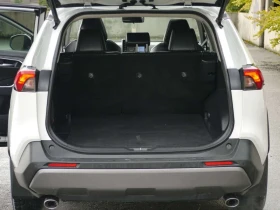 Toyota Rav4 * Ltd 4WD HV / Ltd AWD HV (Canada) * CARFAX * ЦЕНА, снимка 16