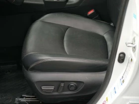 Toyota Rav4 * Ltd 4WD HV / Ltd AWD HV (Canada) * CARFAX * ЦЕНА, снимка 8