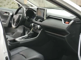 Toyota Rav4 * Ltd 4WD HV / Ltd AWD HV (Canada) * CARFAX * ЦЕНА, снимка 17