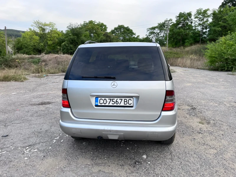 Mercedes-Benz ML 270 Мердзедес мл270, снимка 8 - Автомобили и джипове - 47633111