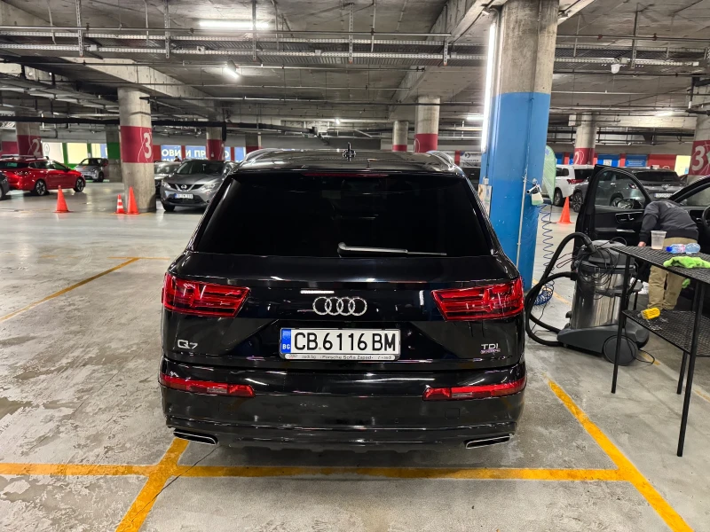 Audi Q7, снимка 2 - Автомобили и джипове - 48538781