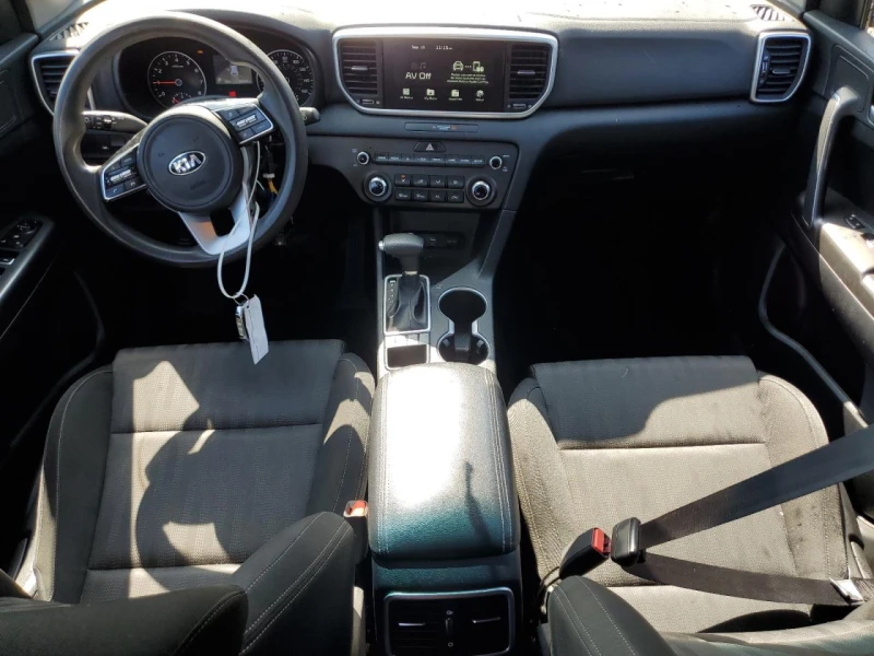 Kia Sportage, снимка 8 - Автомобили и джипове - 48328354