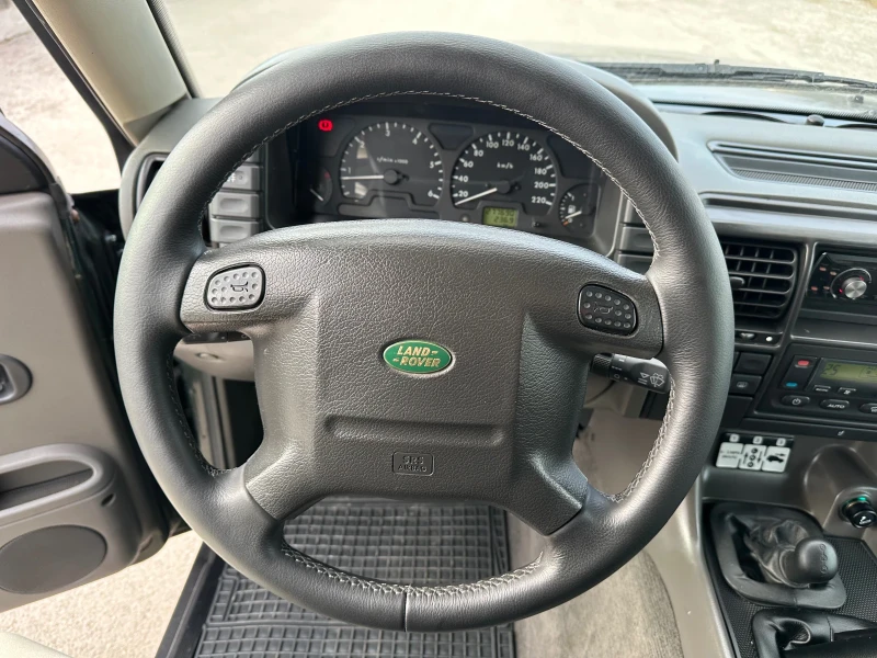 Land Rover Discovery, снимка 9 - Автомобили и джипове - 49144328