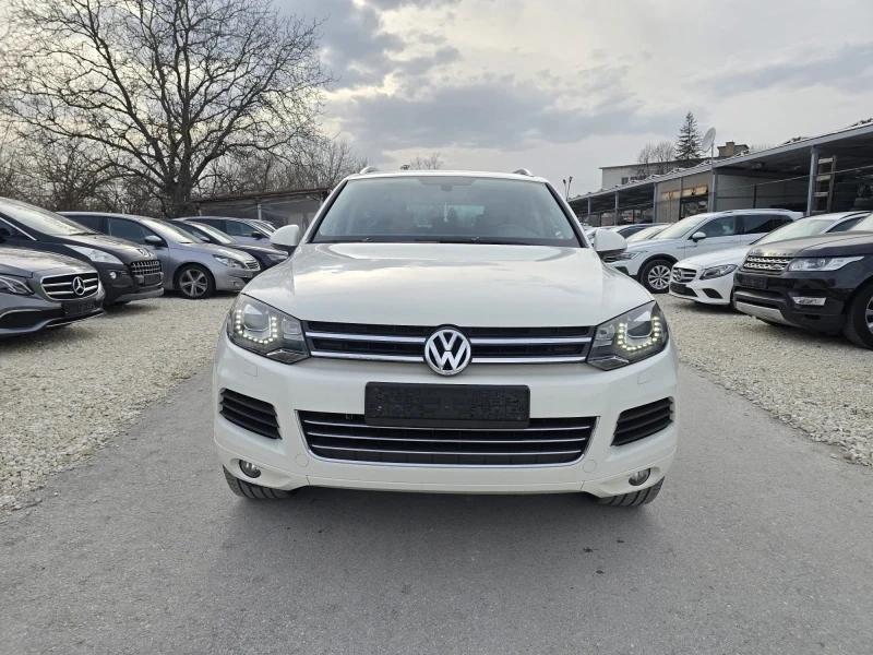 VW Touareg 3.0TDI - 239к.с. 157хил. км. !, снимка 3 - Автомобили и джипове - 49452290