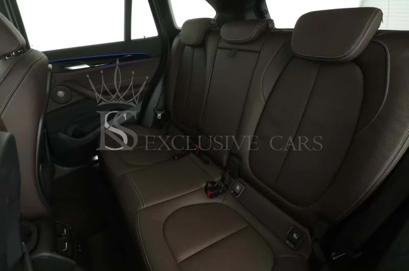 BMW X1 20i* XDRIVE* M-SPORT* PANO* H&K* HUD* , снимка 14 - Автомобили и джипове - 51961100