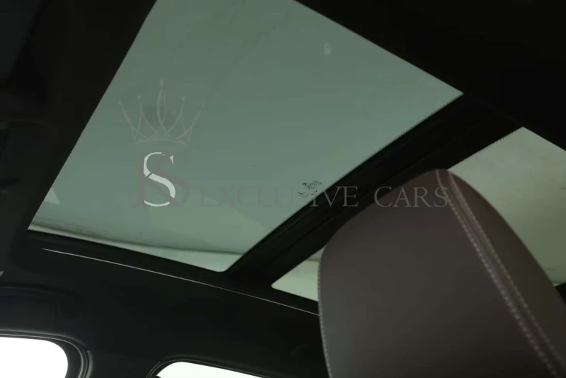 BMW X1 20i* XDRIVE* M-SPORT* PANO* H&K* HUD* , снимка 13 - Автомобили и джипове - 51961100