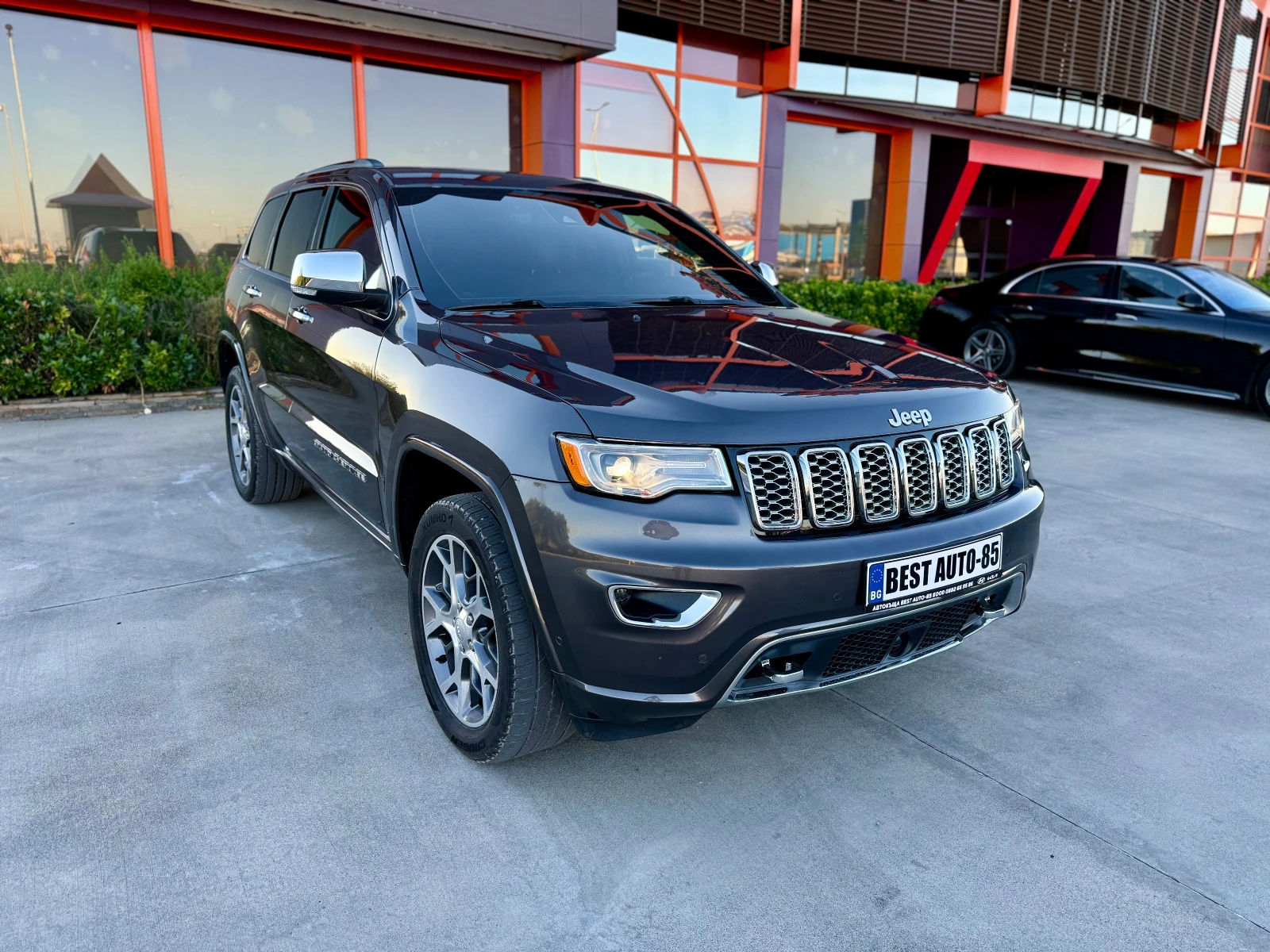Jeep Grand cherokee 3.6i Overland, Гаранционни условия - изображение 3